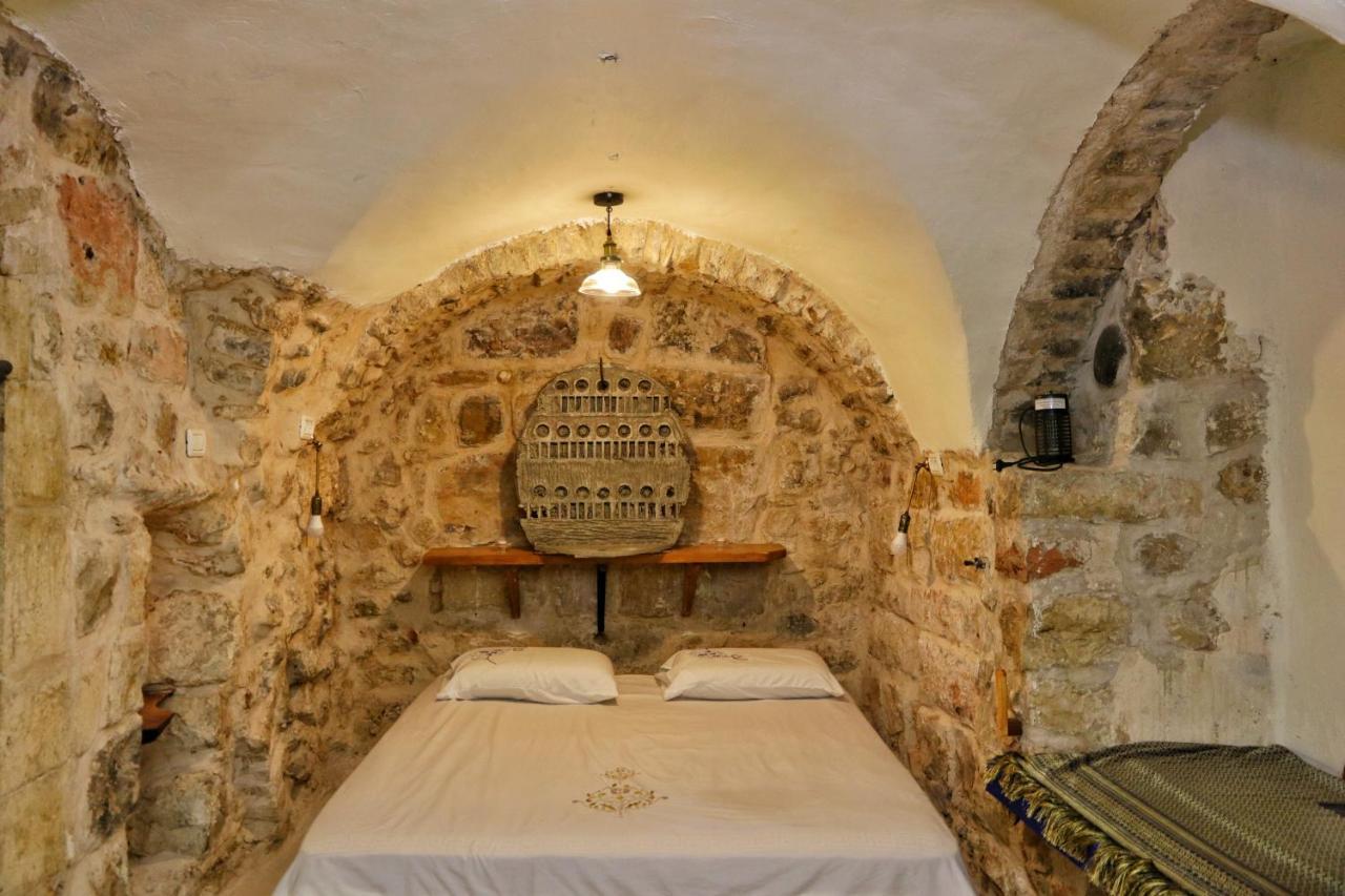 Sweet 'En Kerem View Bed & Breakfast Kudüs Dış mekan fotoğraf