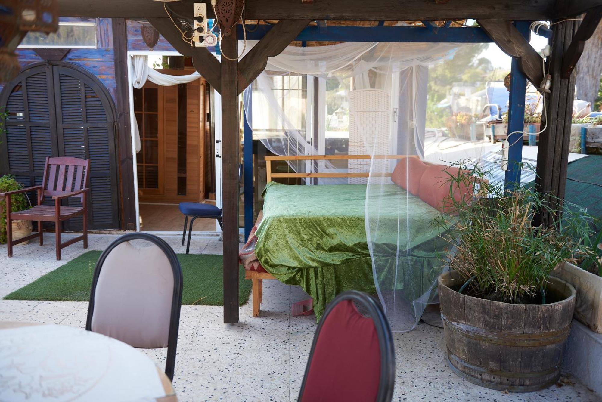 Sweet 'En Kerem View Bed & Breakfast Kudüs Dış mekan fotoğraf