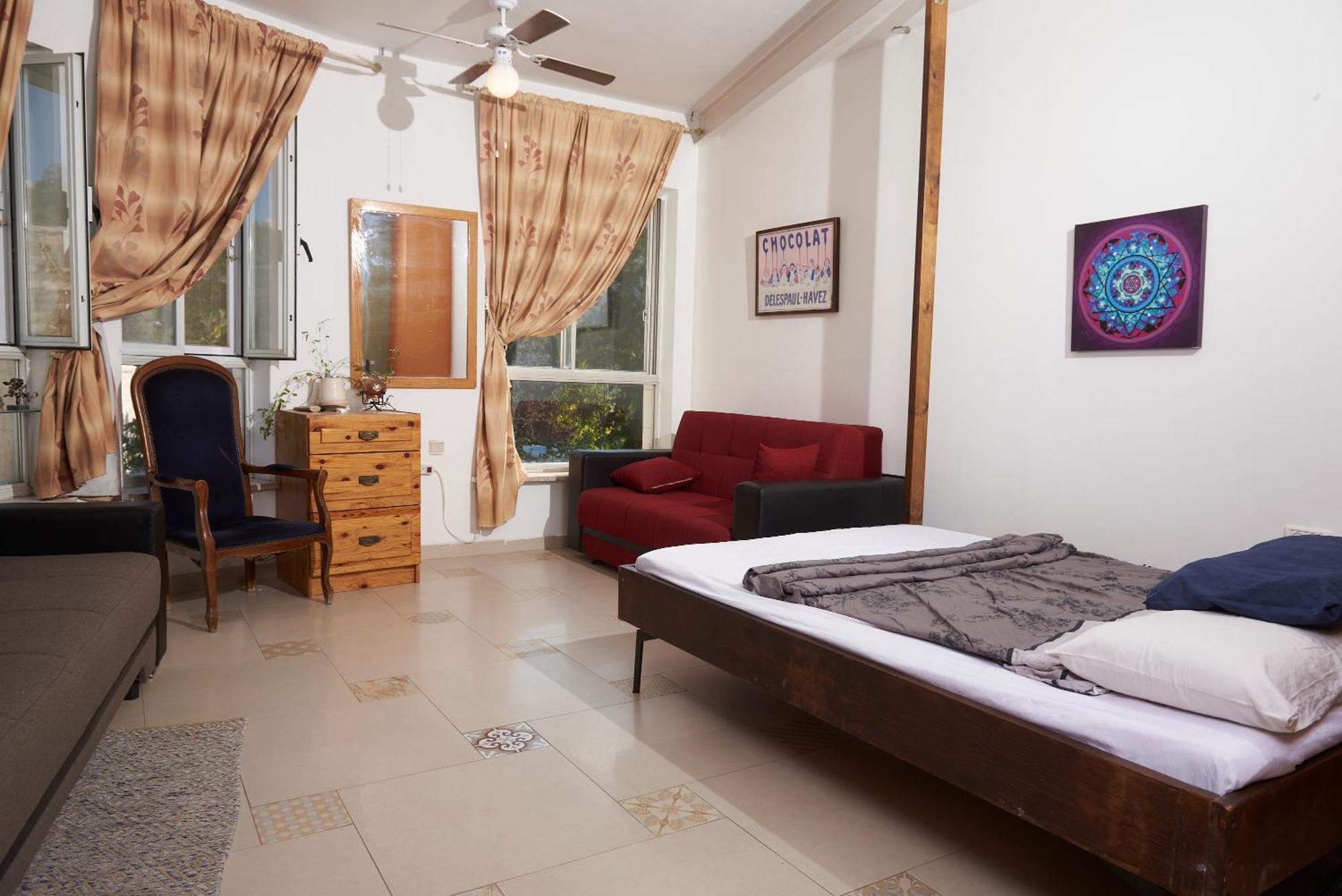 Sweet 'En Kerem View Bed & Breakfast Kudüs Dış mekan fotoğraf