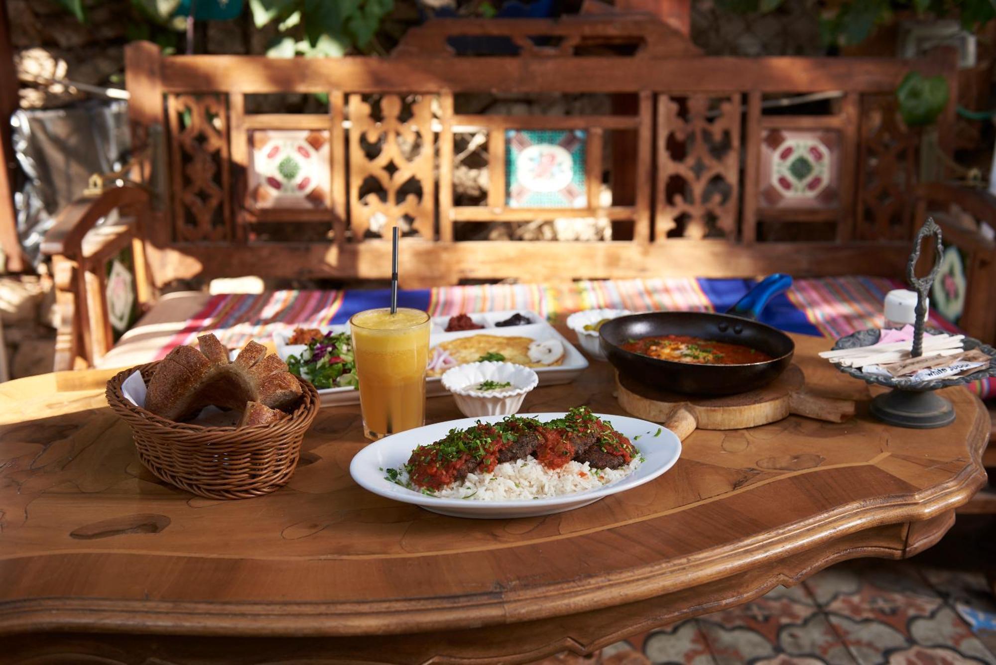 Sweet 'En Kerem View Bed & Breakfast Kudüs Dış mekan fotoğraf